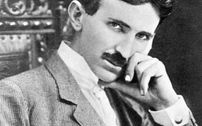 Nikola Tesla brief biography